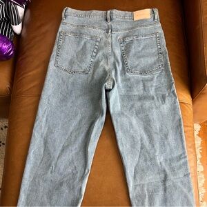 Everlane Way-High Jeans. Light Indigo. Size 30. Excellent Condition!